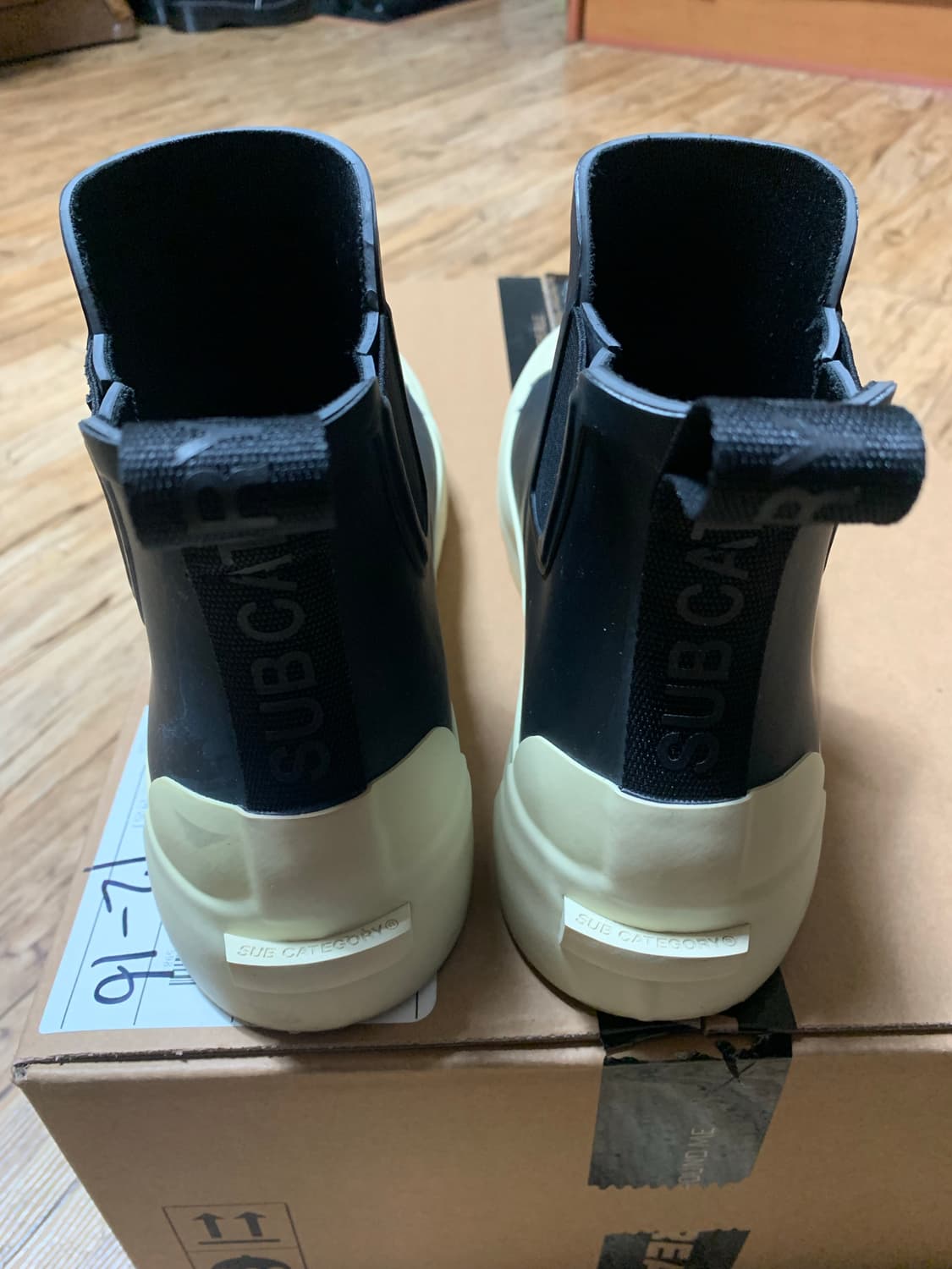 로스트가든 서브카테고리 레인부츠 SUB_F751 블랙 크림 44 290 상품이미지8