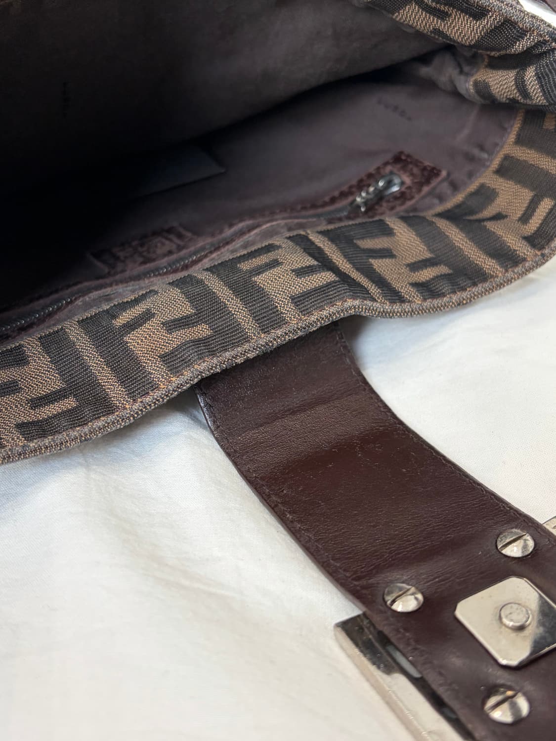 [Fendi] 주카 핸드백 상품이미지7