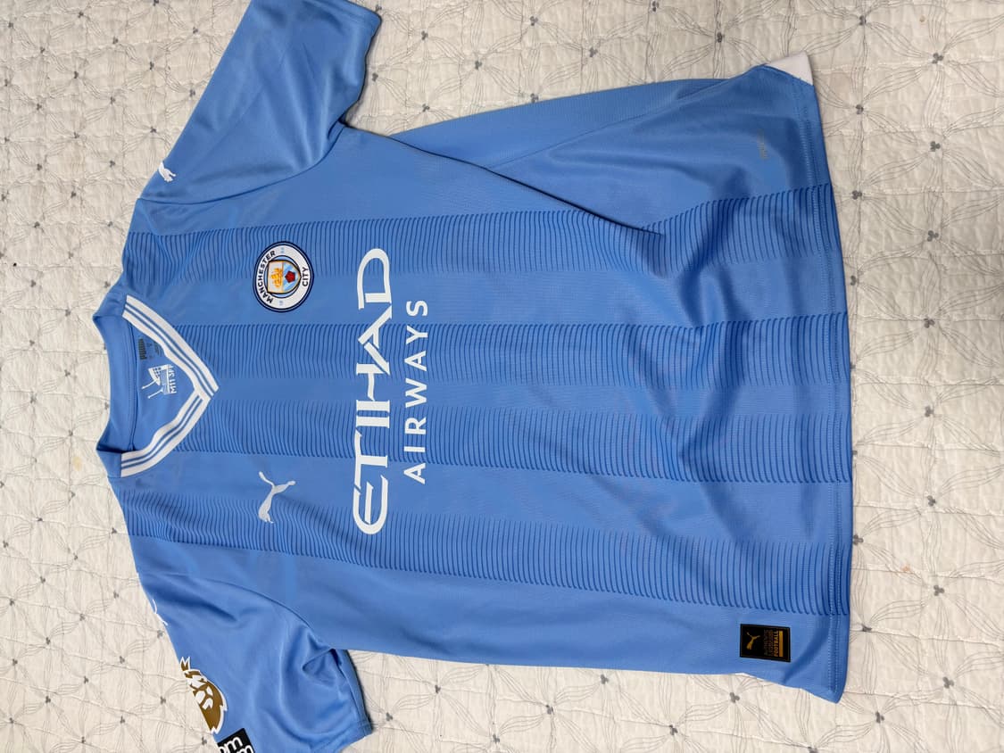 맨시티 23-24 홈유니폼 상품이미지1