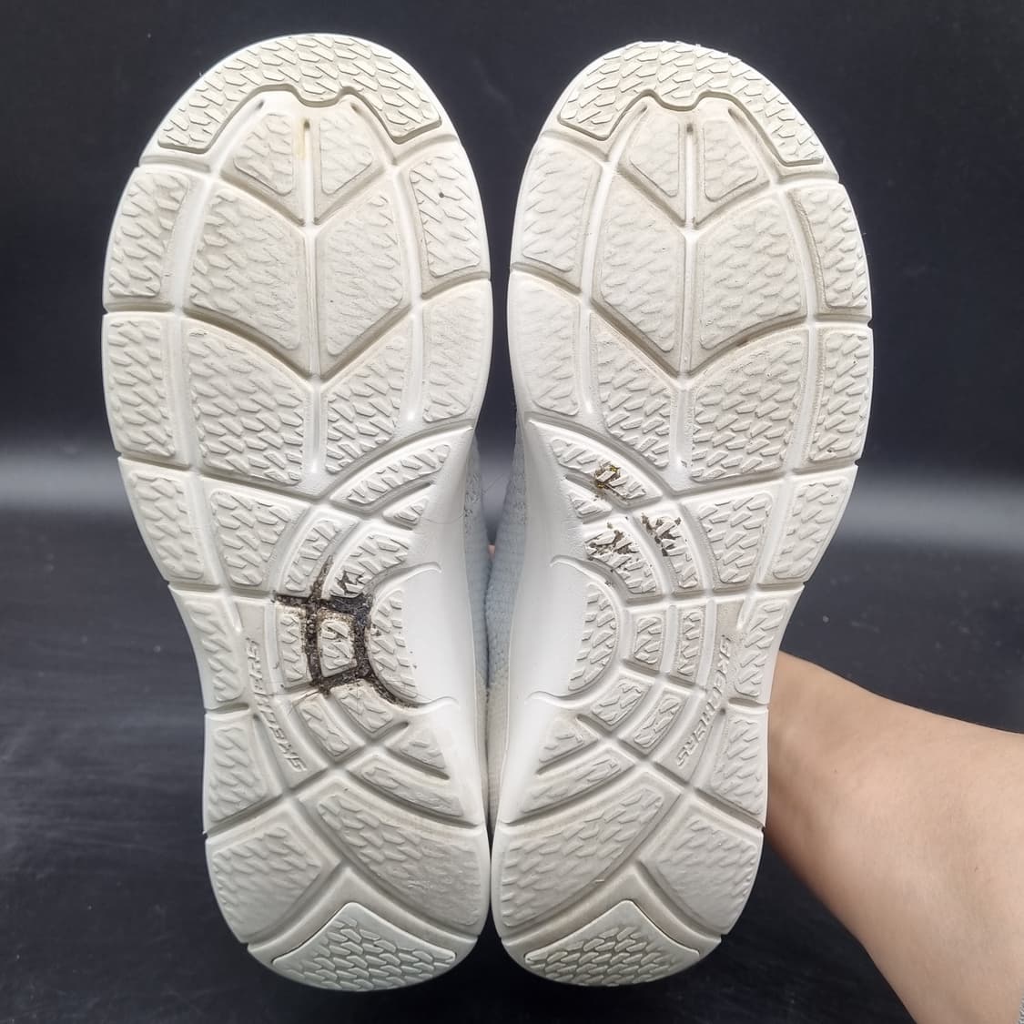 스케쳐스 아치핏 리파인 여성슬립온240  상품이미지3