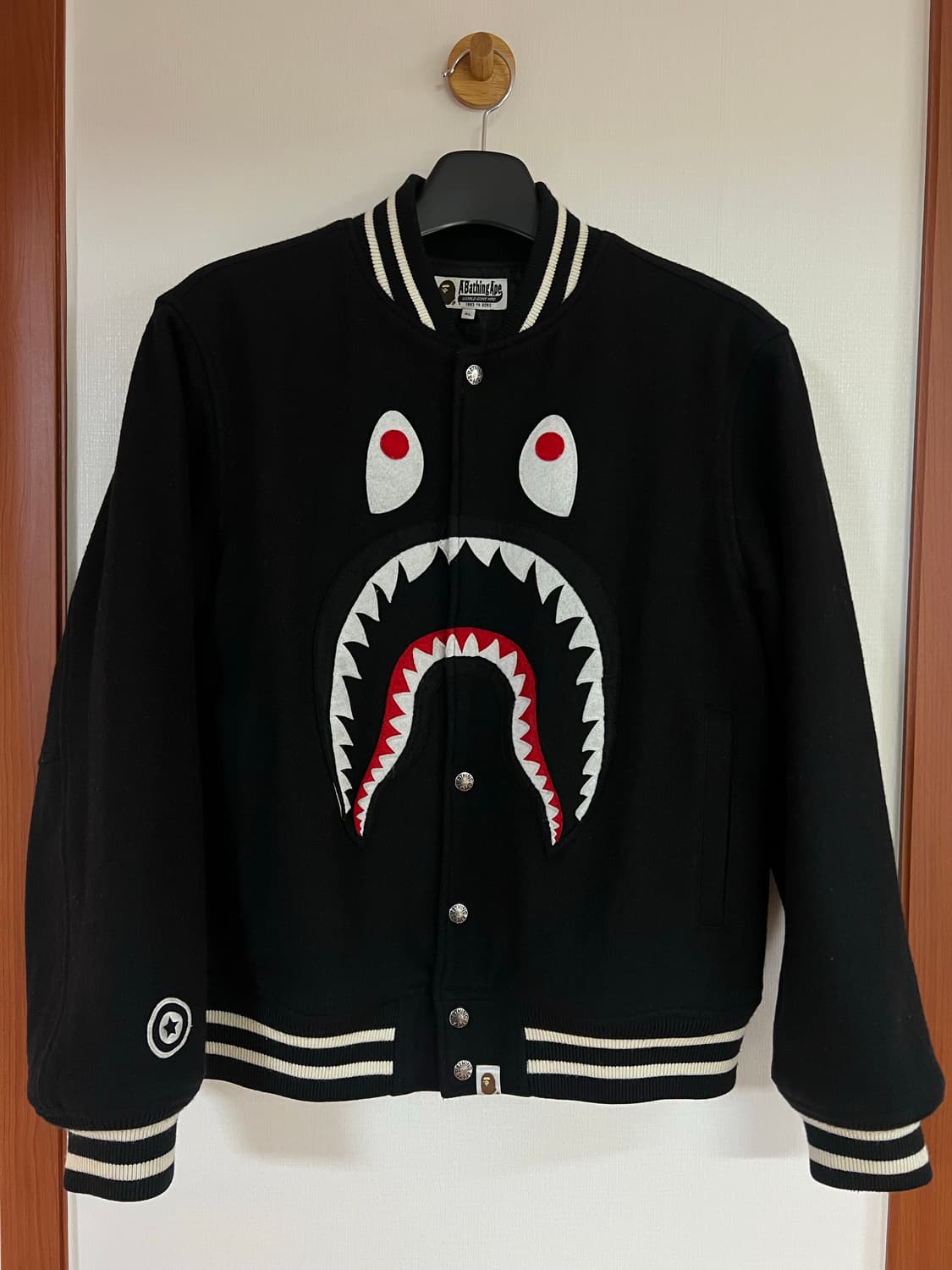 베이프 멜튼 울 샤크 바시티 자켓 상품이미지1