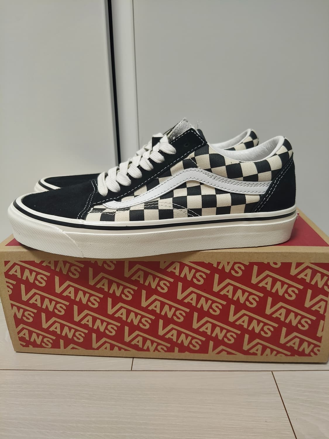 새상품 반스 올드스쿨 250 상품이미지2