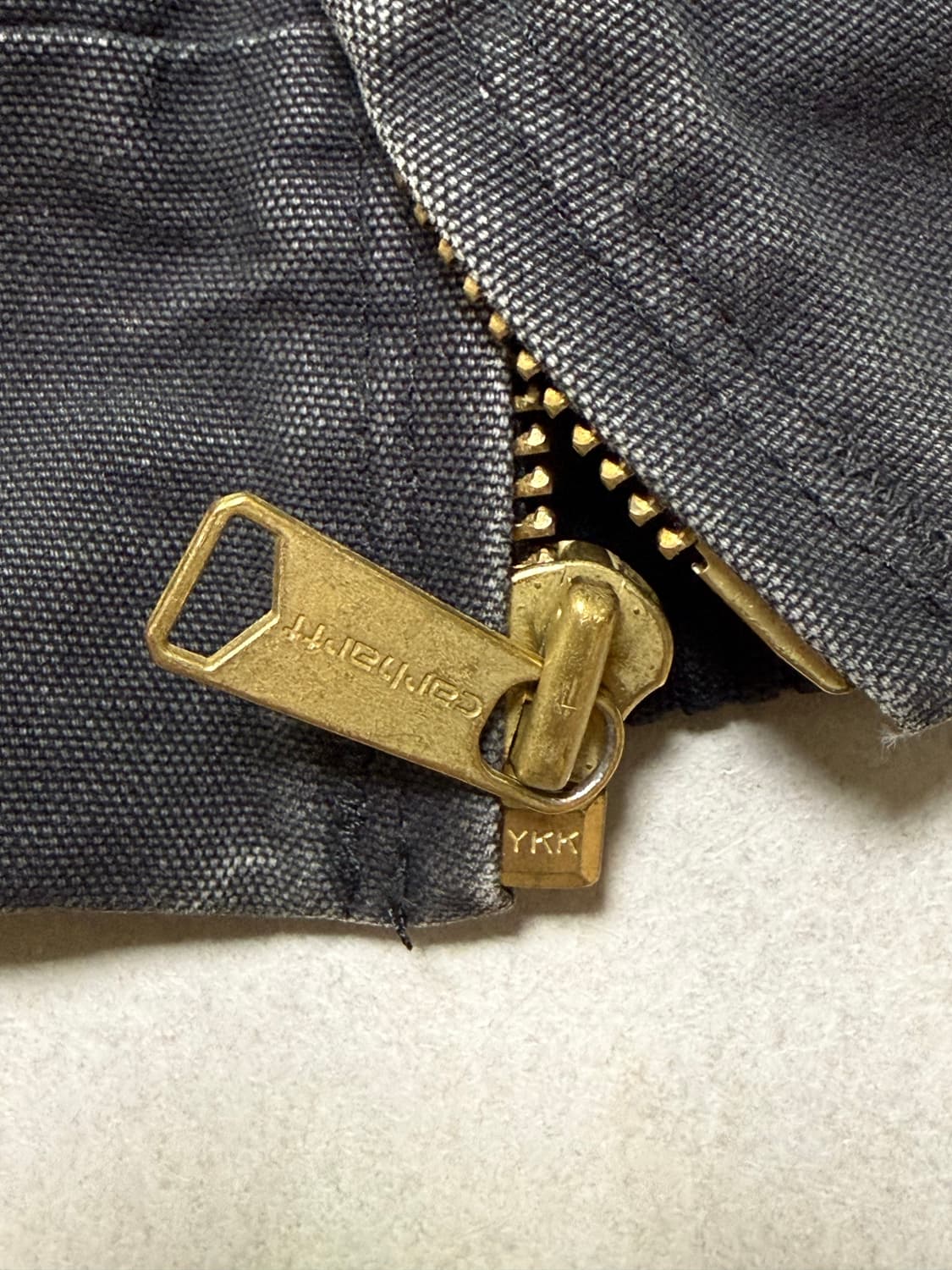 칼하트 j130 blk L 블랙 상품이미지2