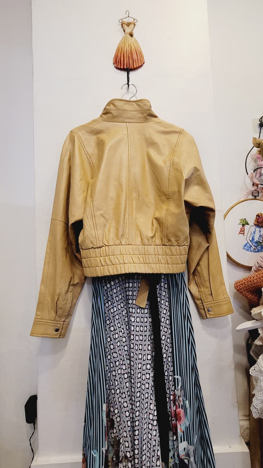 클럽모나코 양가죽 네이그런 블루종 상품이미지7