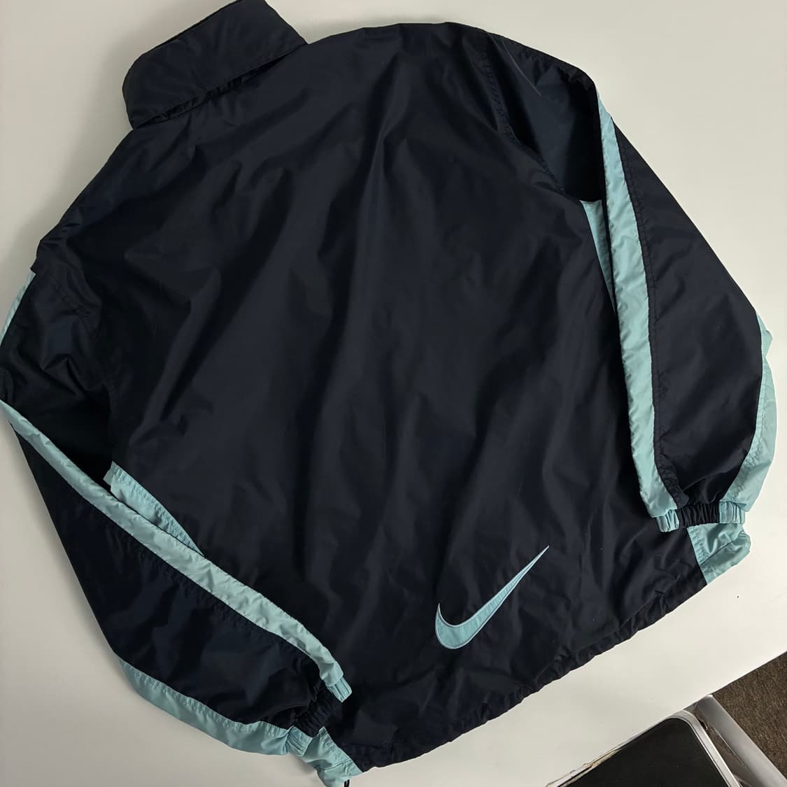 Nike 나이키 90‘s 우븐쉘 빅스우시 윈드브레이커 상품이미지2