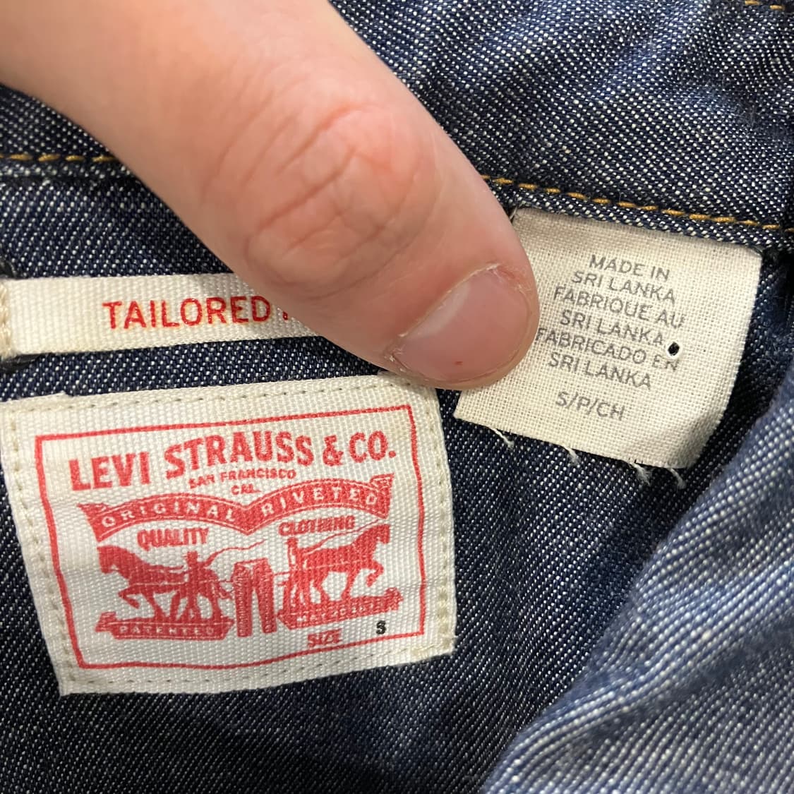 257 리바이스 데님 청셔츠 상품이미지3