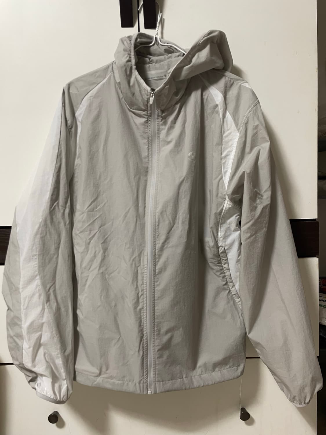 산산기어 바람막이 1사이즈 25fw 상품이미지3