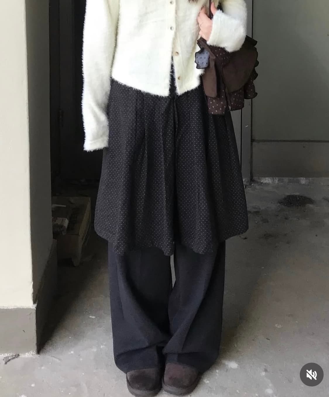 시즐(seezul) 레인 도트 스커트팬츠 블랙 상품이미지2