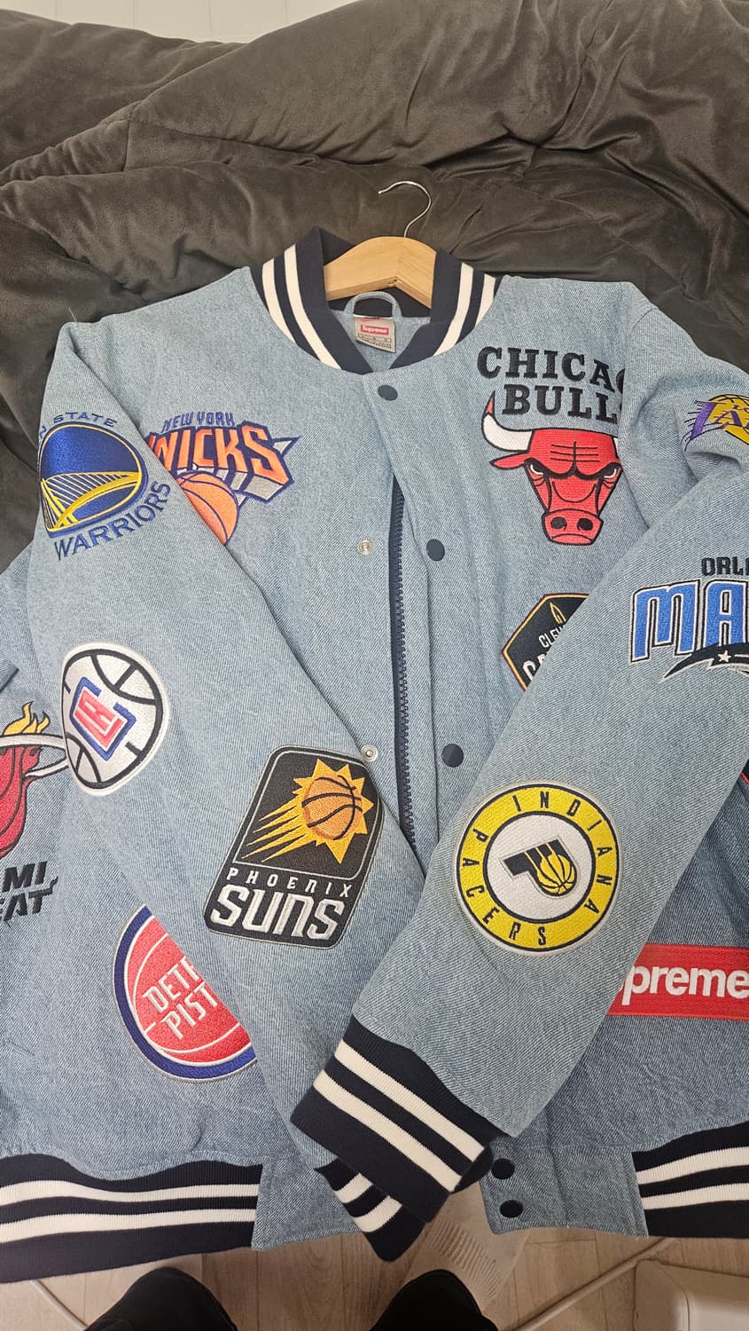 슈프림 나이키 nba 자켓 L 사이즈 상품이미지1