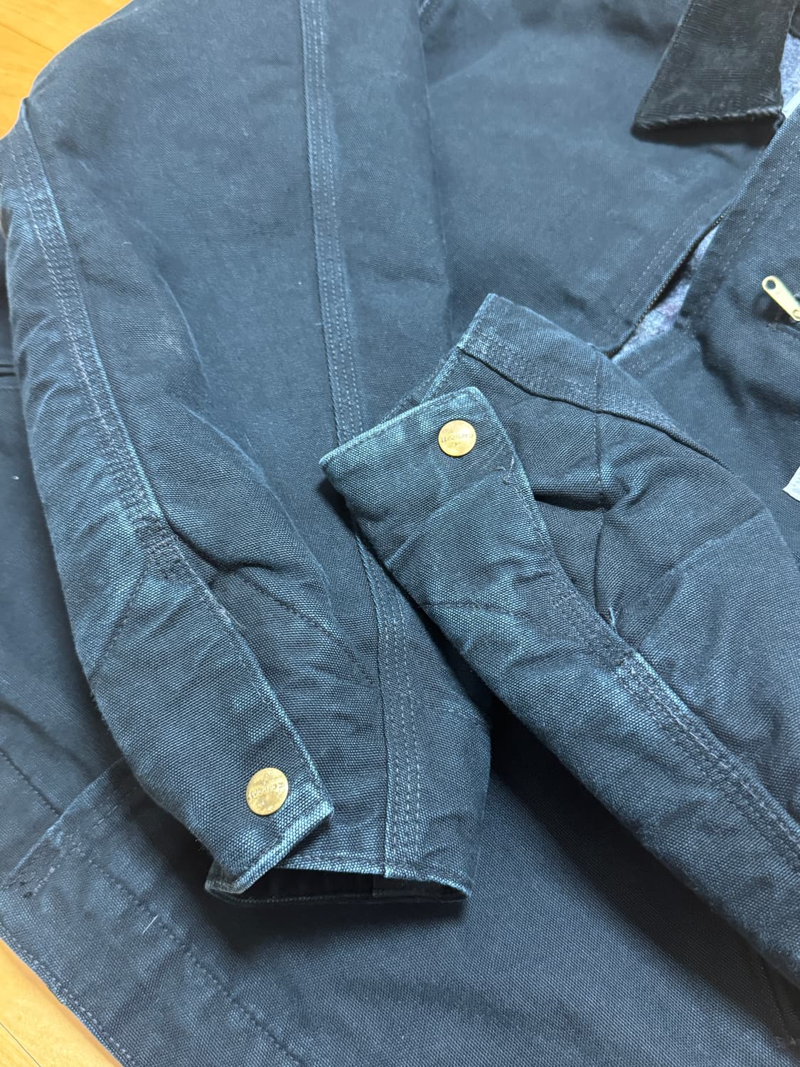 칼하트 디트로이트 J001 블랙 L (MADE IN USA) 상품이미지7