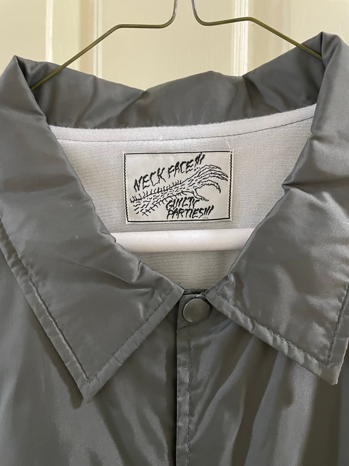 와코마리아 넥페이스 코치자켓 상품이미지2