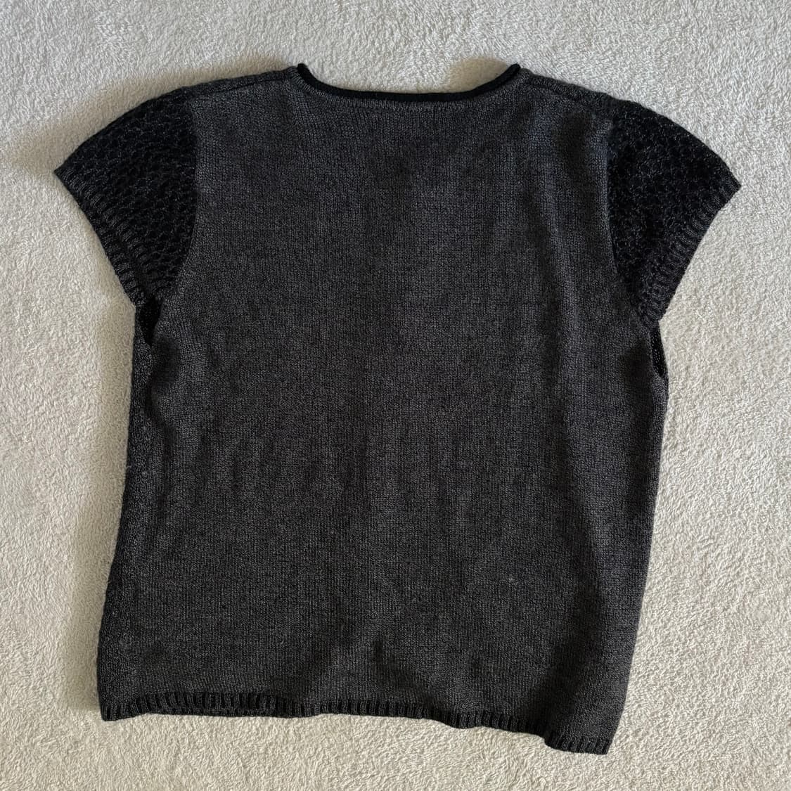 일본빈티지 플라워 자수 차콜 레이어드 반팔 니트 조끼 상품이미지5