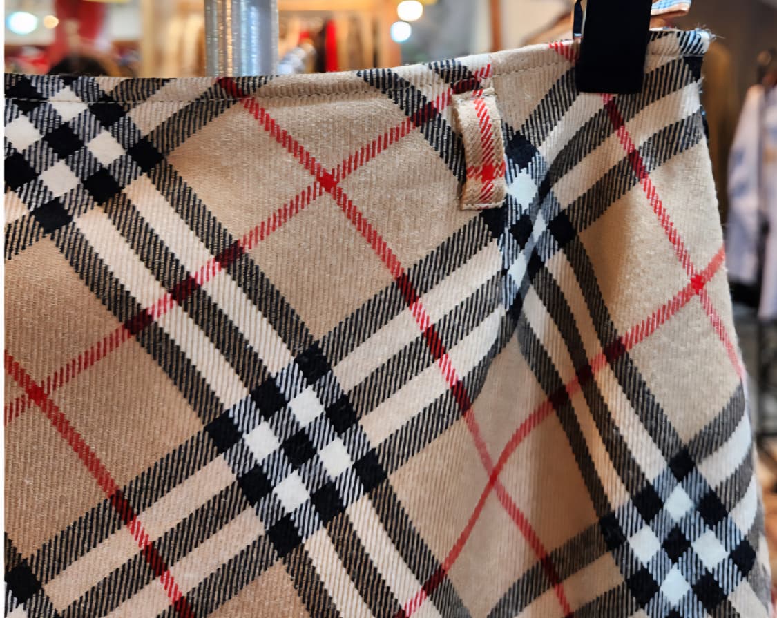 24-25) BURBERRYS 버버리 블루라벨 노바 체크 빈티지 스커트 상품이미지3