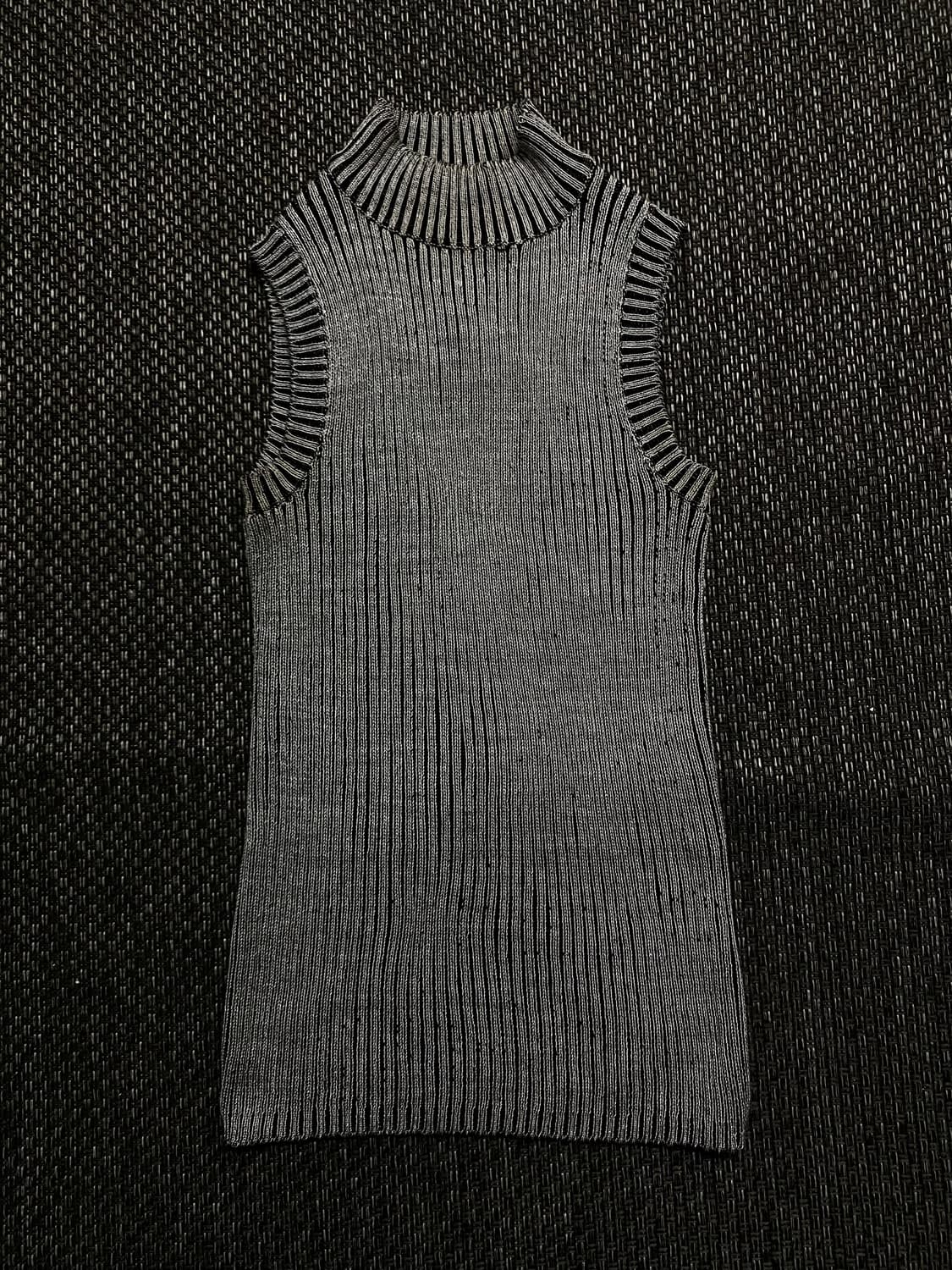 Y2K Metal Washed Full Neck Sleeveless 상품이미지1
