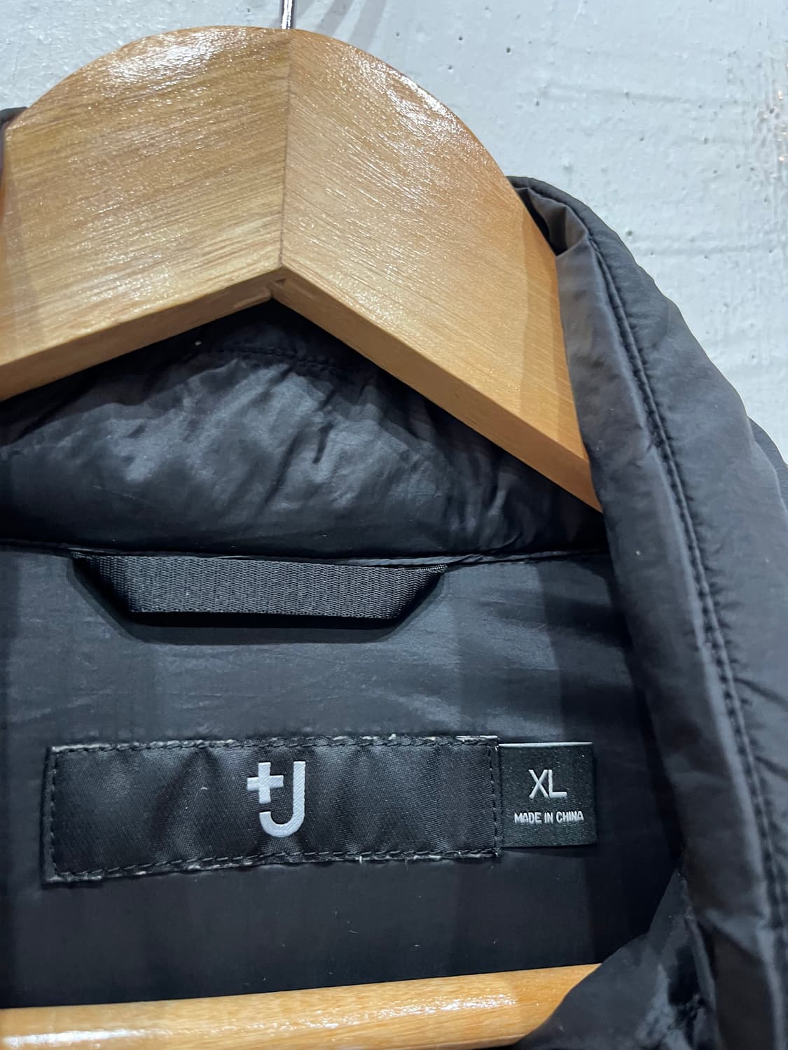 유니클로 질샌더 라이트 다운 패딩 블랙 XL 상품이미지4