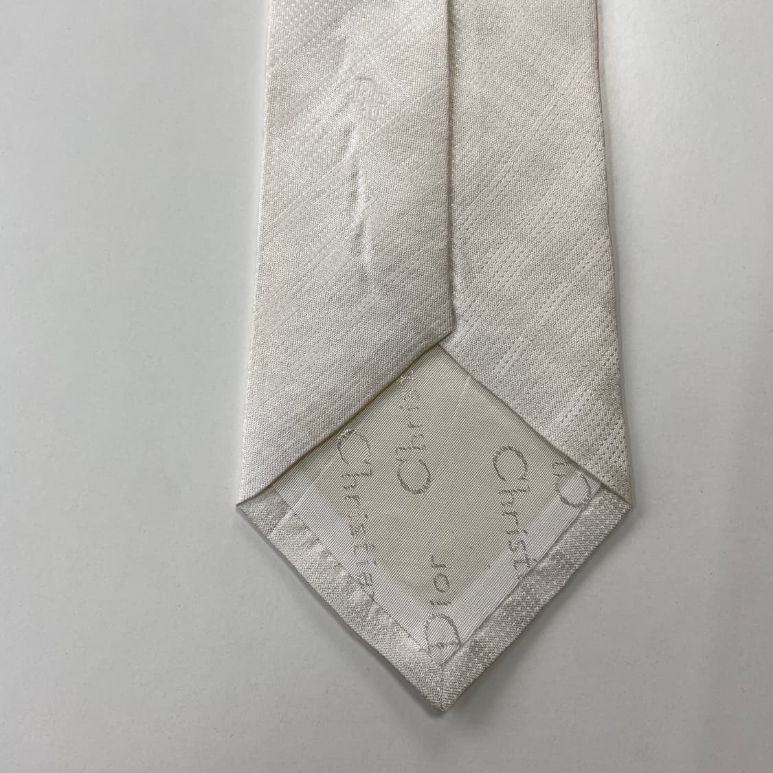 크리스찬 디올(Dior) 명품 정품 심플로고 넥타이 상품이미지5