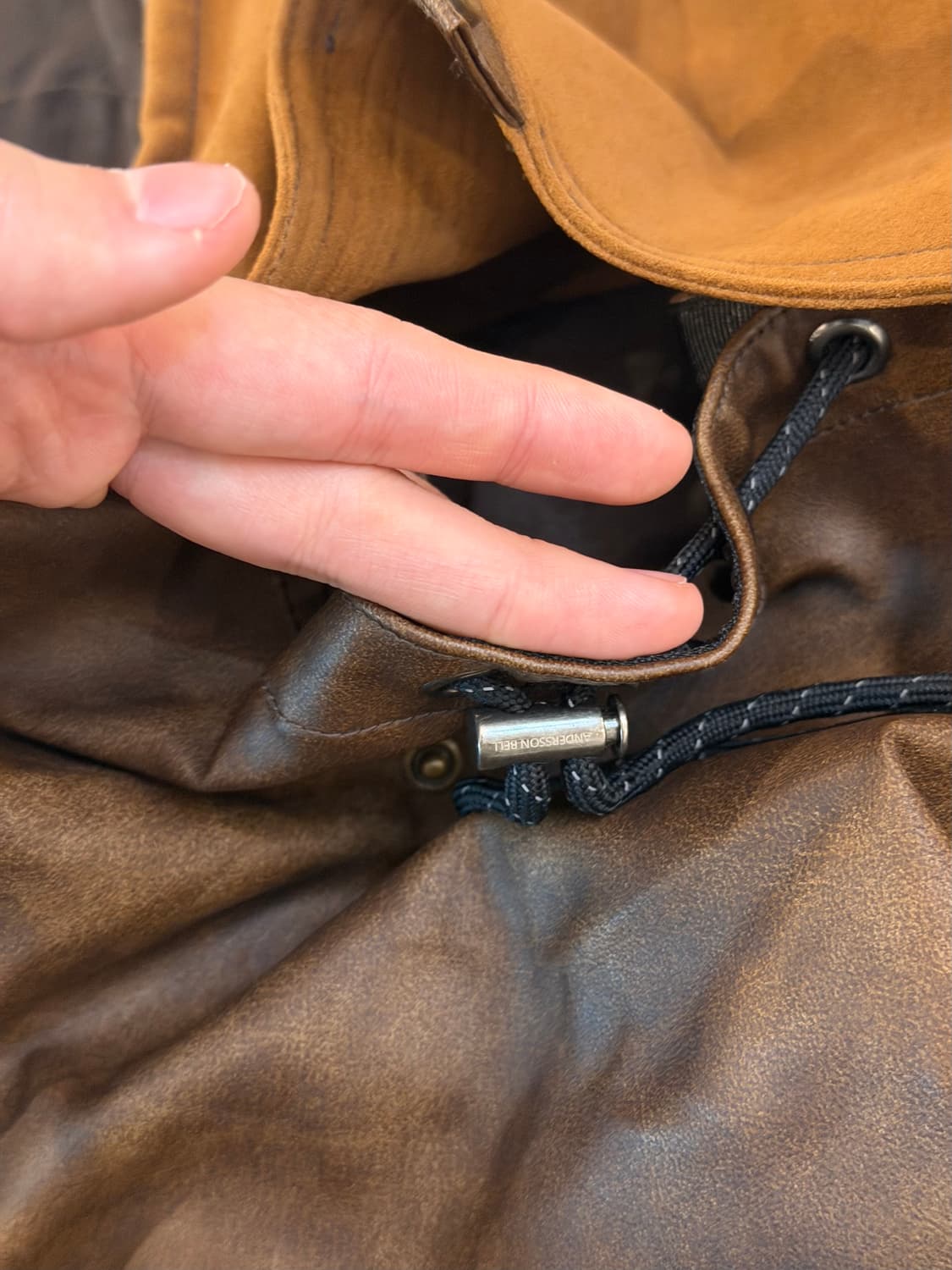 미발매 샘플) 앤더슨벨 웨스턴 브라운 스웨이드 베스트 백팩 상품이미지8