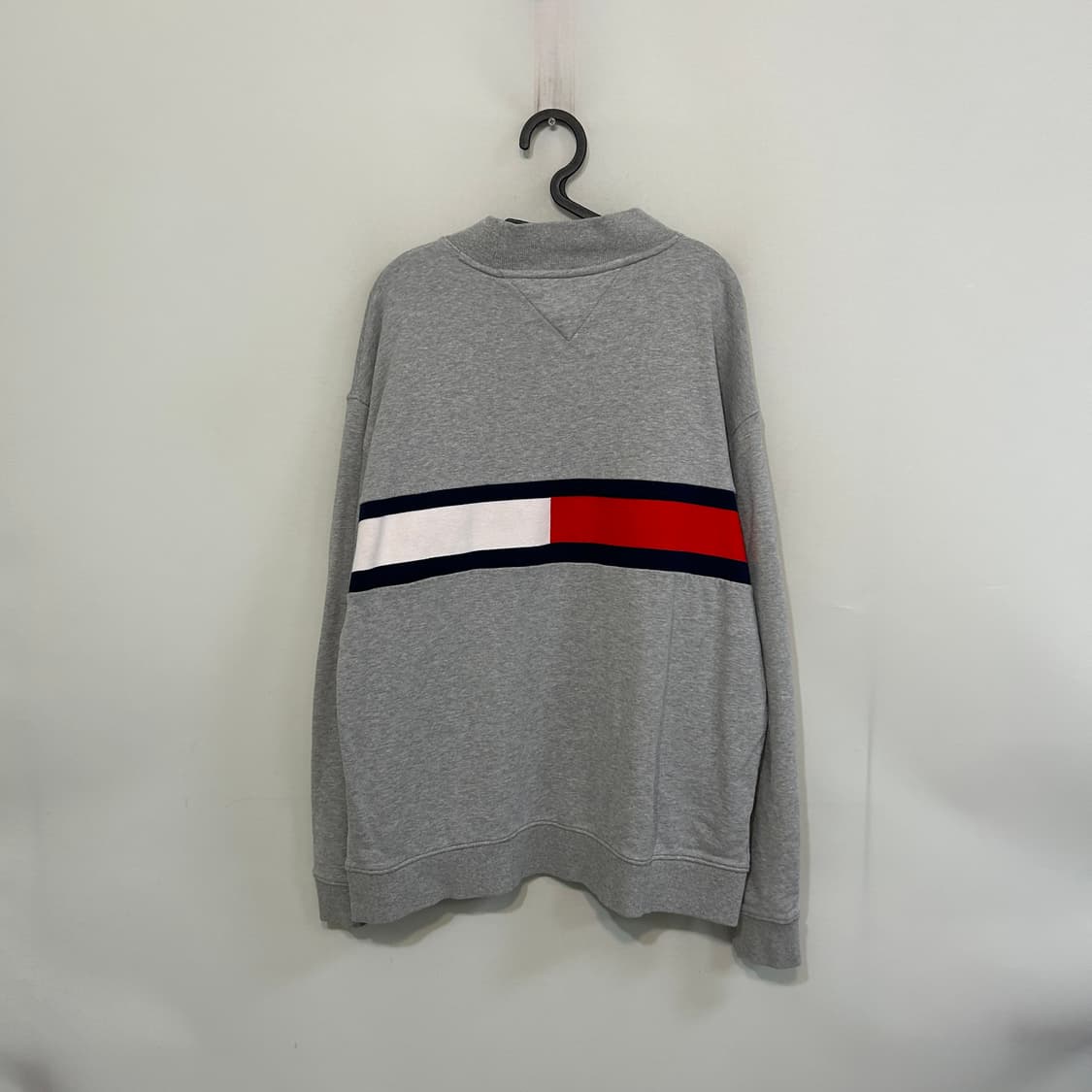 타미힐피거 남성 반폴라 맨투맨 XXL 상태최상 상품이미지3