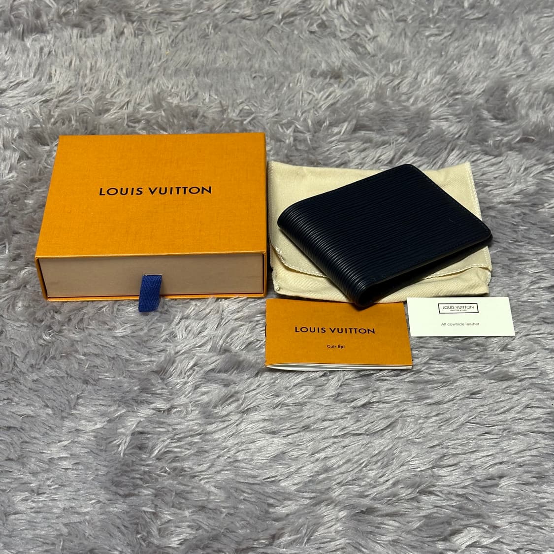 [풀구성] 루이비통 에삐 멀티플 월릿 반지갑 네이비 상품이미지9