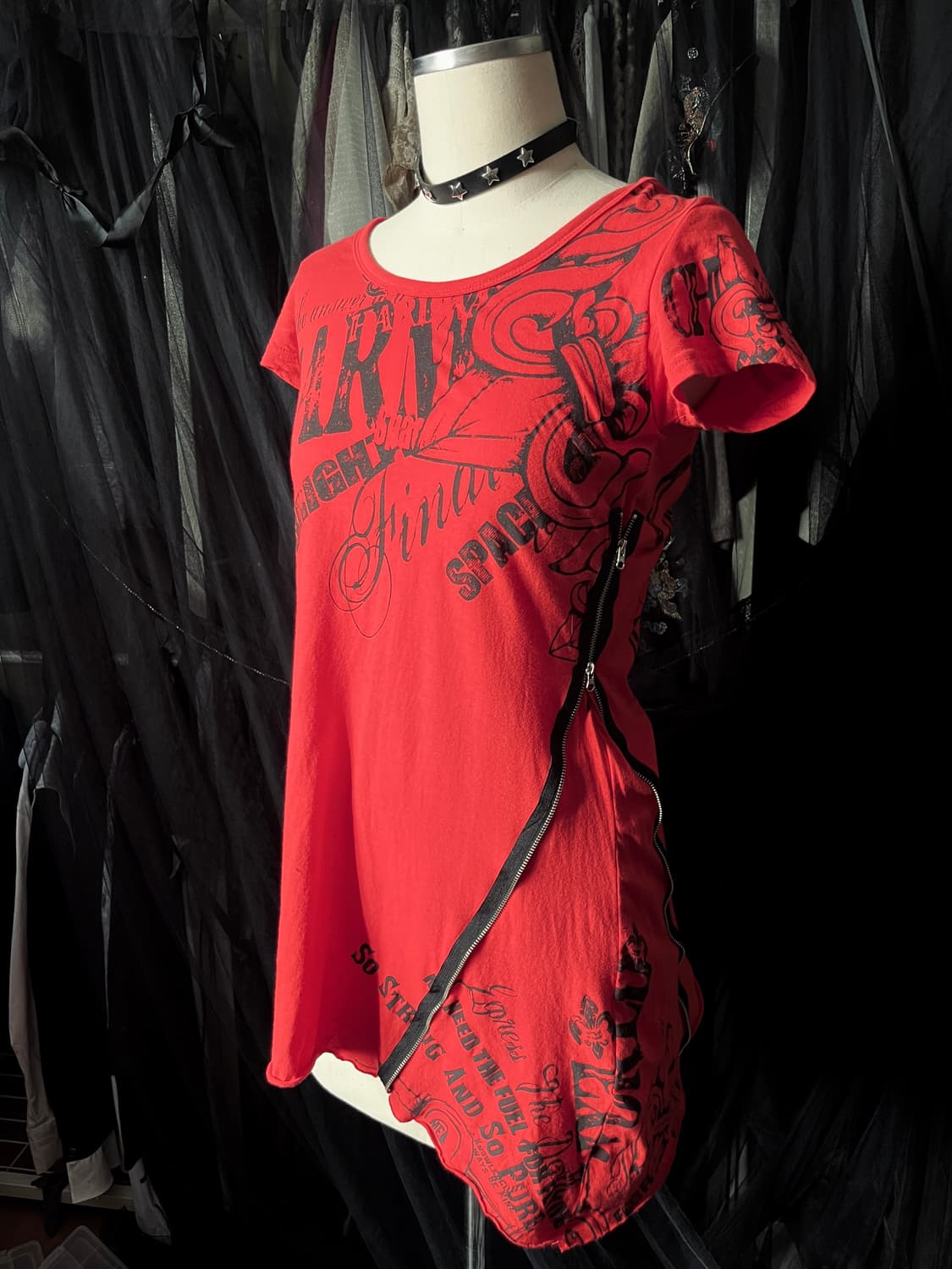 글리츠 Glitz 지퍼 디테일 펑크 반팔 티 상품이미지1