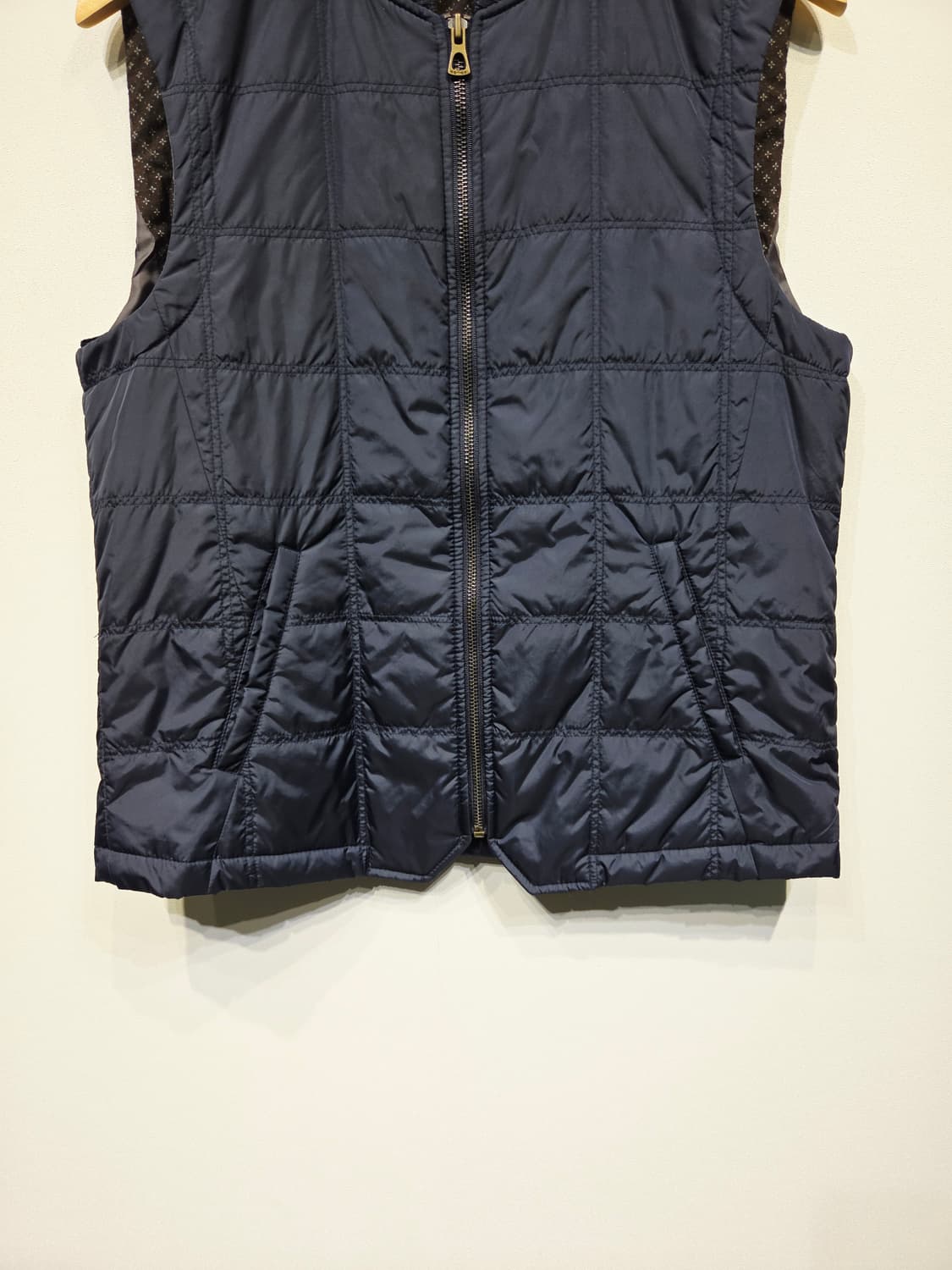 series; 시리즈 넥 시보리 퀼팅 패딩 조끼 상품이미지4