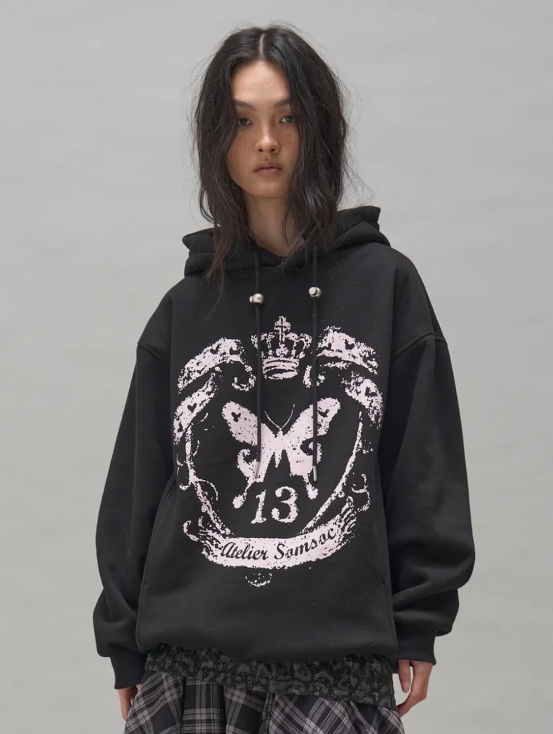 솜속 후드티 RONNE SYMBOL ARTWORK HOODIE _BLAC 상품이미지1