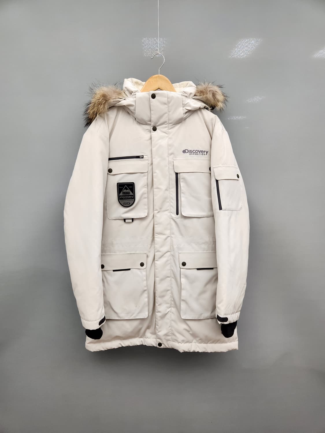 디스커버리 밀포드 화이트 구스다운패딩 상품이미지1