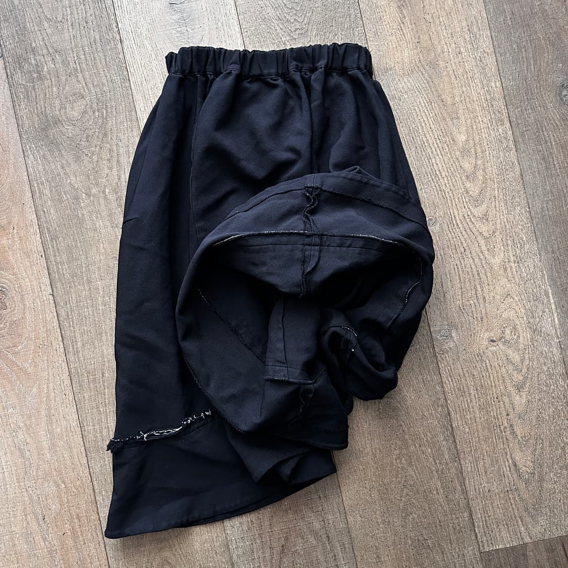 Distressed Volume Docking Skirt 상품이미지5