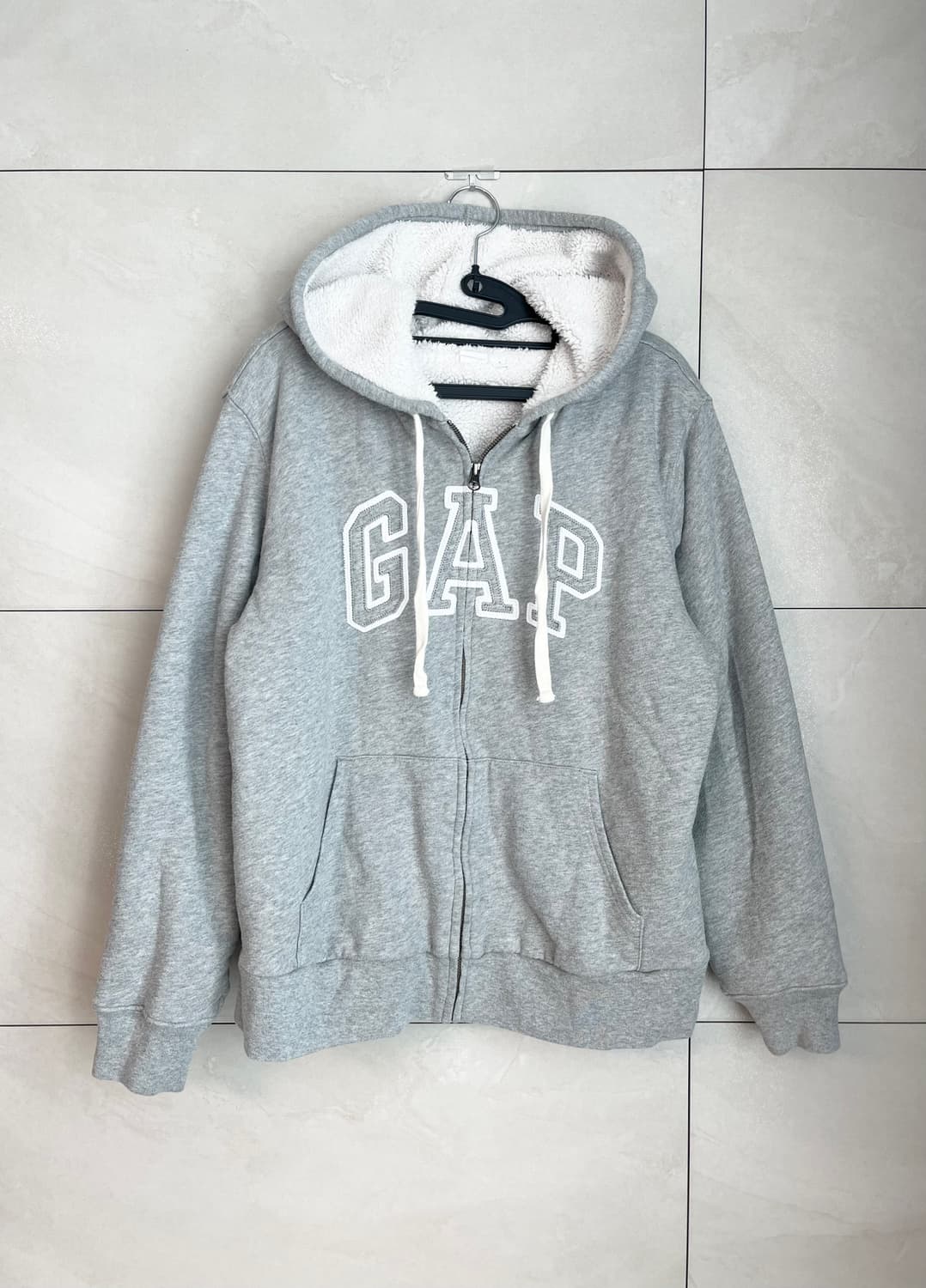 갭 GAP 양털 퍼 후드집업 그레이 (L)  상품이미지1