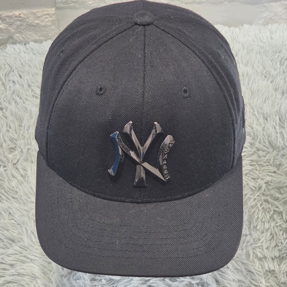L4-8:MLB 메탈로고 뉴욕양키스 볼캡 블랙 56-59cm 상품이미지1