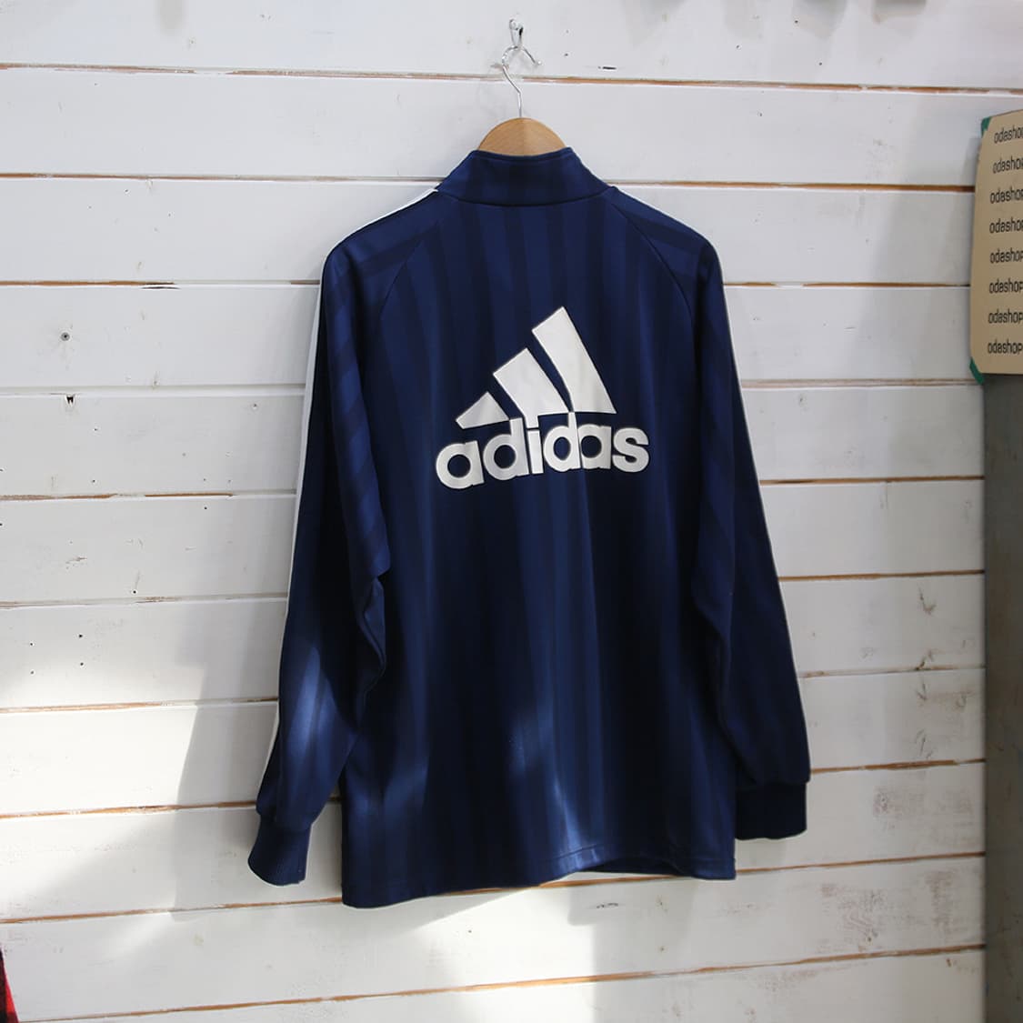 (착용컷) 아디다스 올드스쿨 트랙 자켓 (남성용 105) 상품이미지2