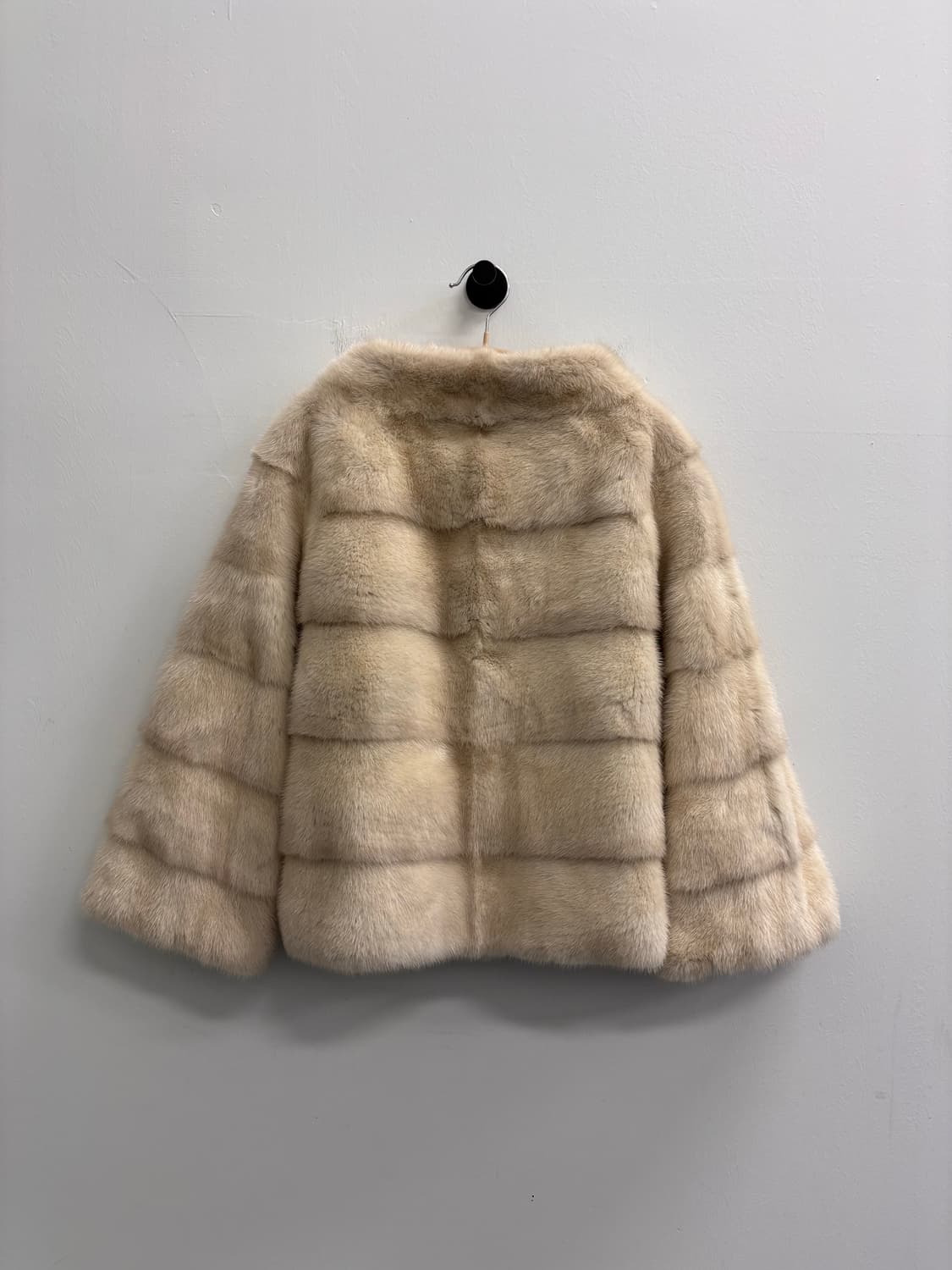 (TELEGRAPH) 아메리칸 레전드 천연 밍크 하프 자켓 아이보리 상품이미지3