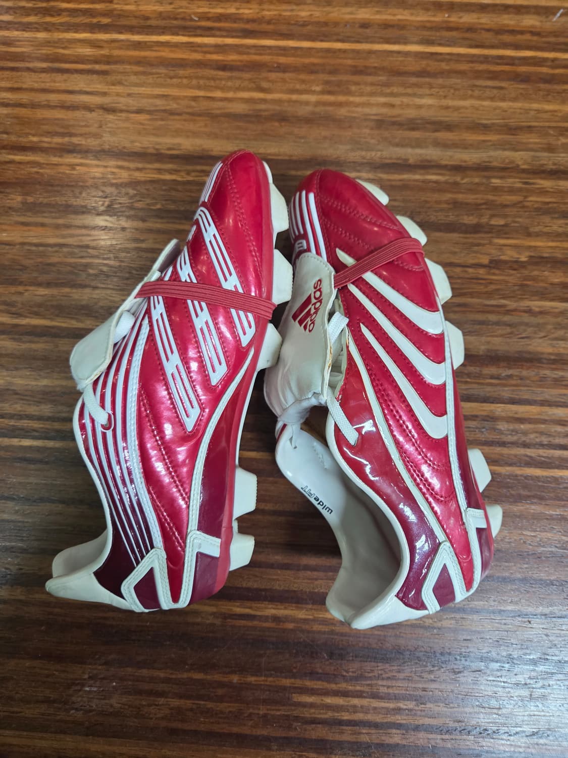 아디다스 프레데터 앱솔루트 축구화 250 상품이미지1