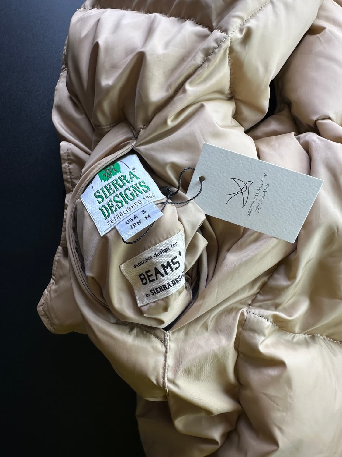 Beams x sierra design down vest 상품이미지4