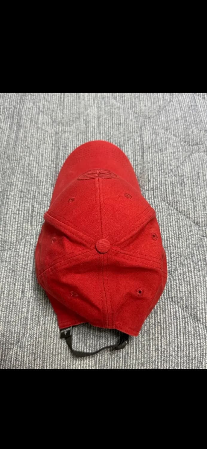 스톤아일랜드 레드 볼캡(L) 상품이미지3