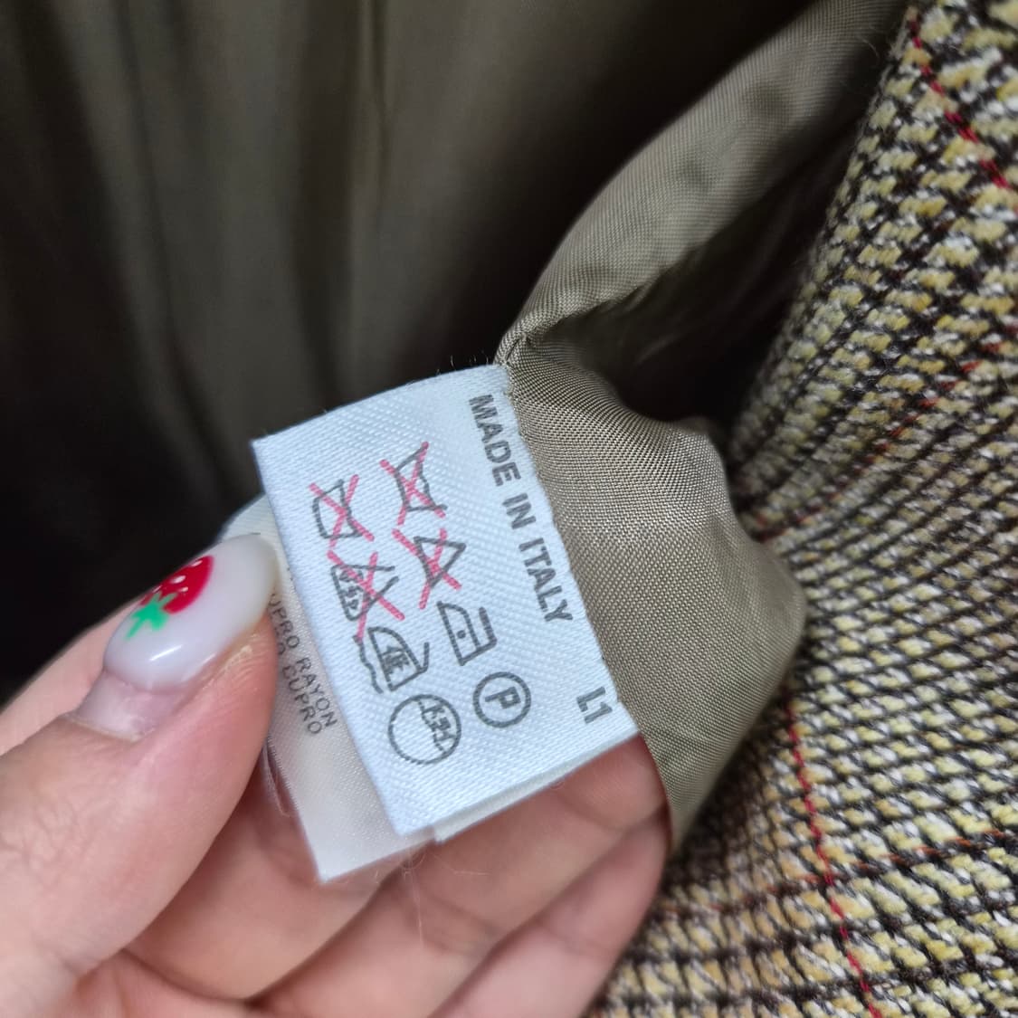 로로피아나 체크 패턴 브라운 자켓 남성 L 상품이미지5