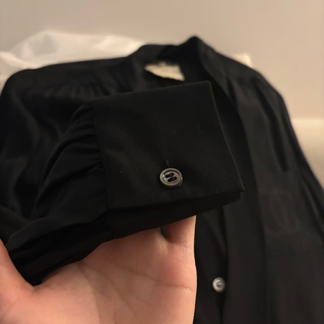 (정품) 샤넬 부티크 실크 100 타이 블랙 로고 블라우스 셔츠 상품이미지6