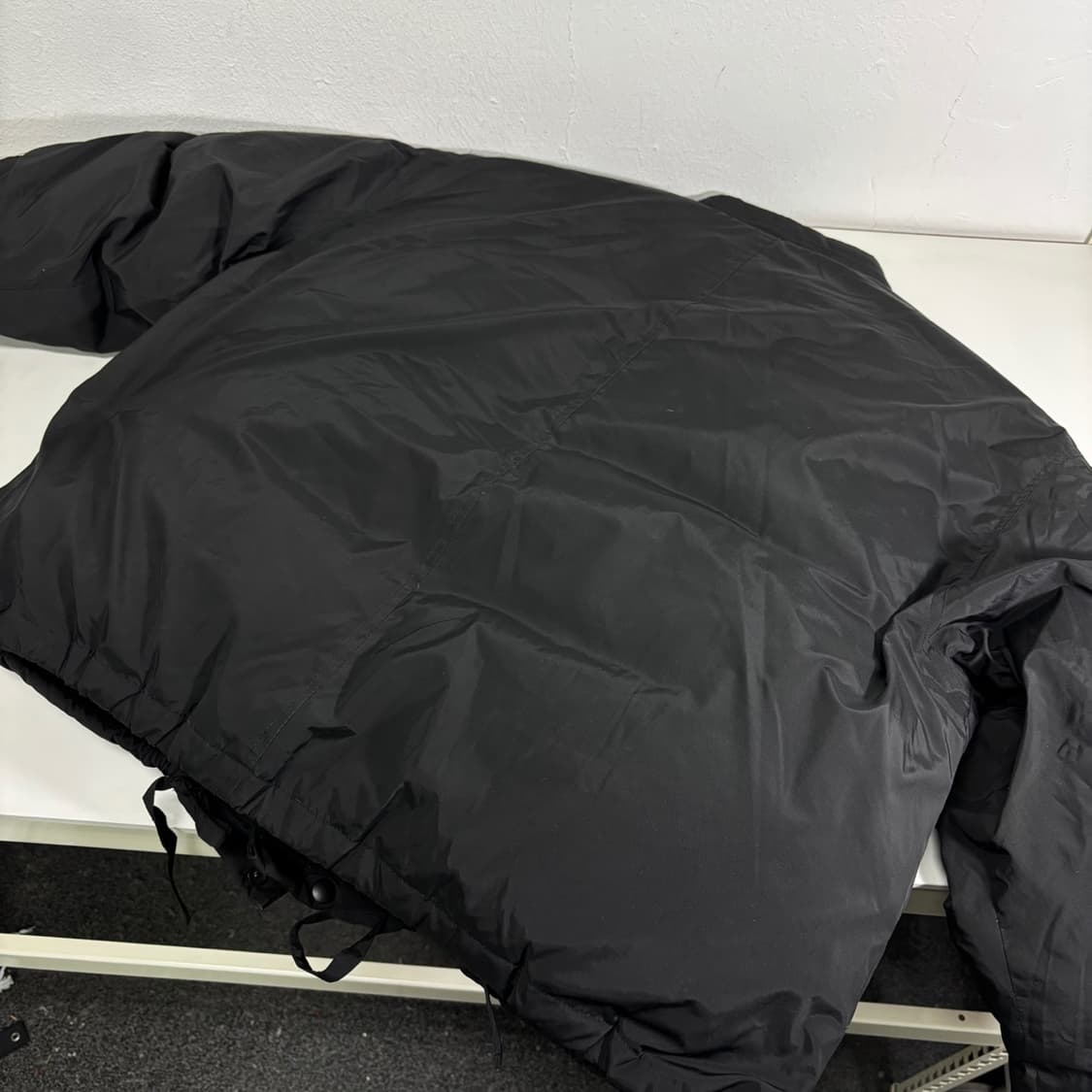L-XL 라퍼지스토어 블랙 오버핏 빵빵 오리털패딩 상품이미지3