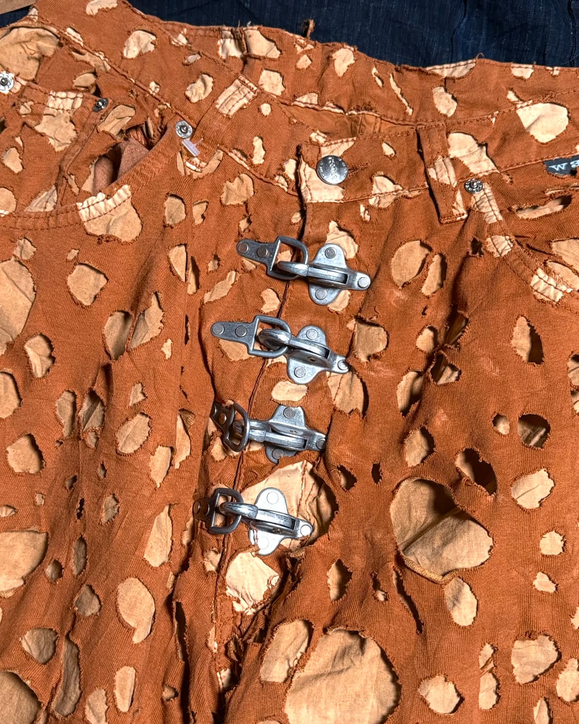 90-00‘s Take Two 디스트레스드 레이어드 컷아웃 팬츠 31 상품이미지2