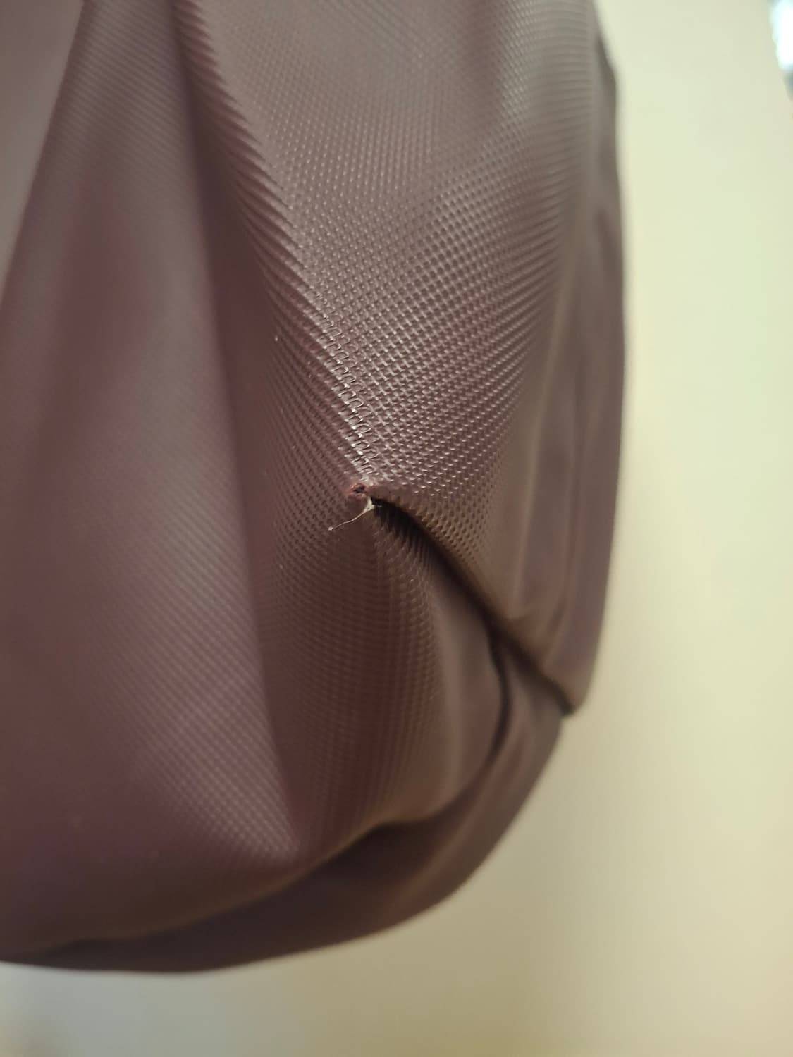 상태좋음)라코스테 보라색 세로형 쇼퍼백 상품이미지6