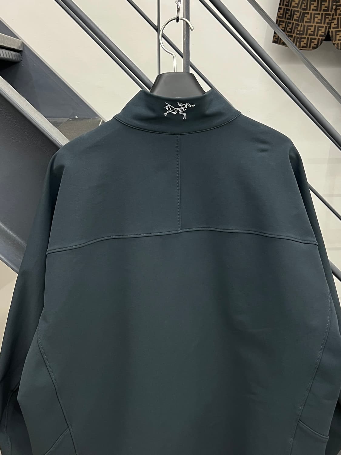 아크테릭스 감마 MX 소프트쉘 상품이미지3