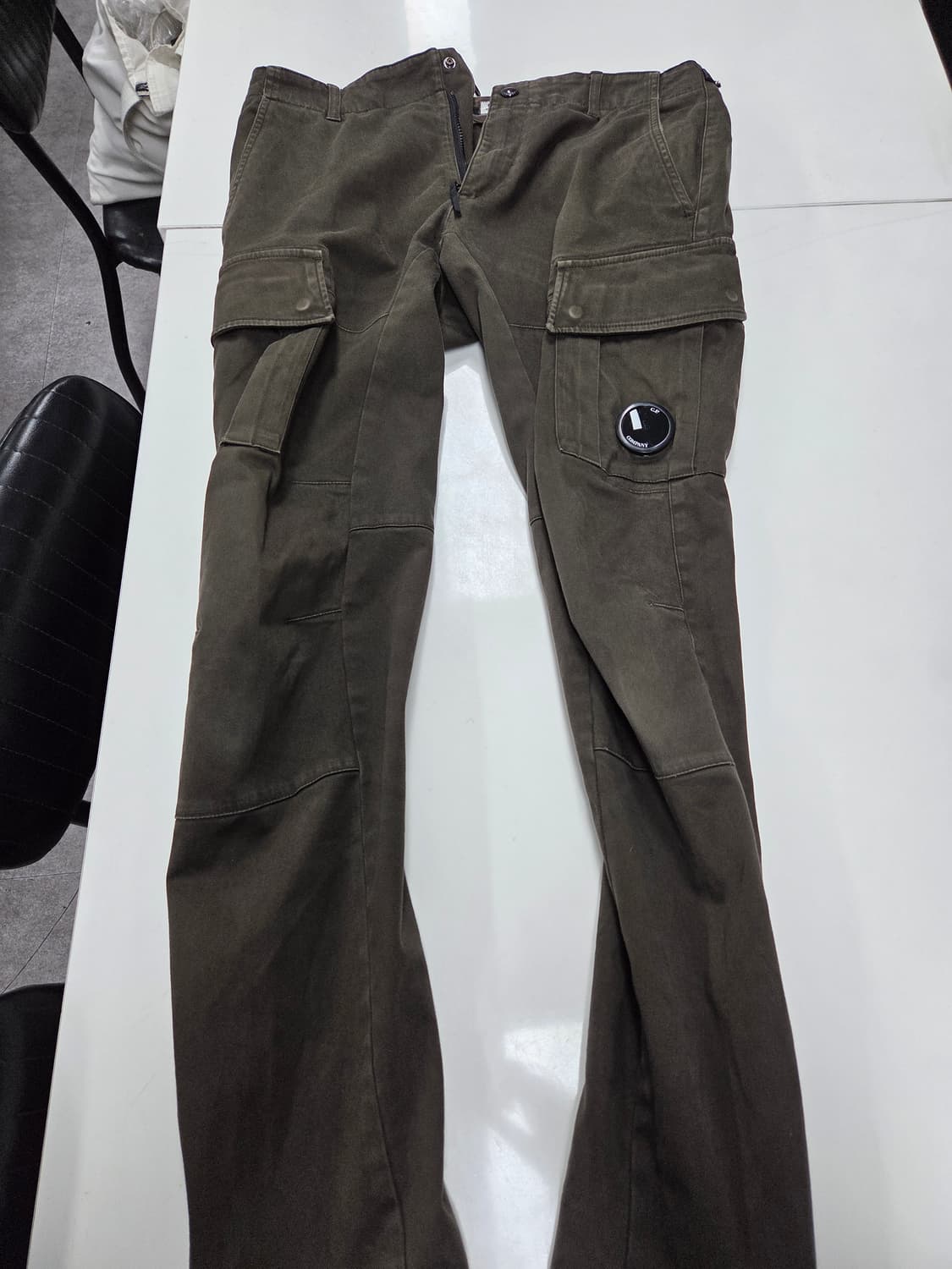 CP컴퍼니 렌즈 카고 팬츠 상품이미지2