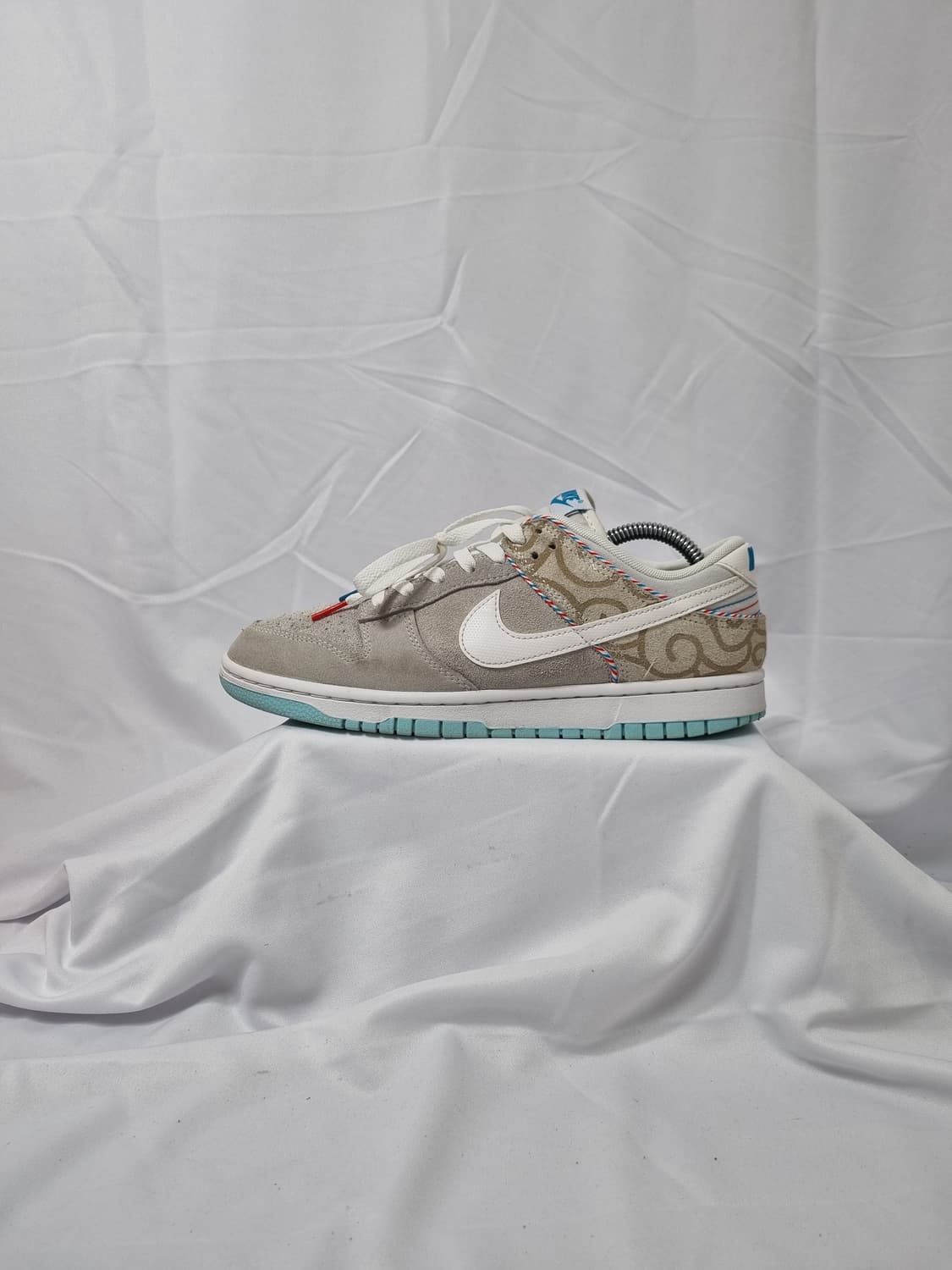 265 나이키 덩크 로우 바버샵 그레이 스니커즈 상품이미지1