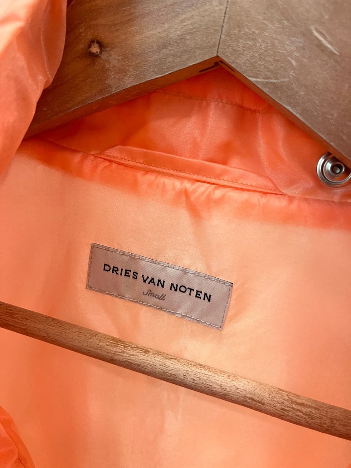 95-100) 드리스반노튼 오버 맥 레인코트 상품이미지3