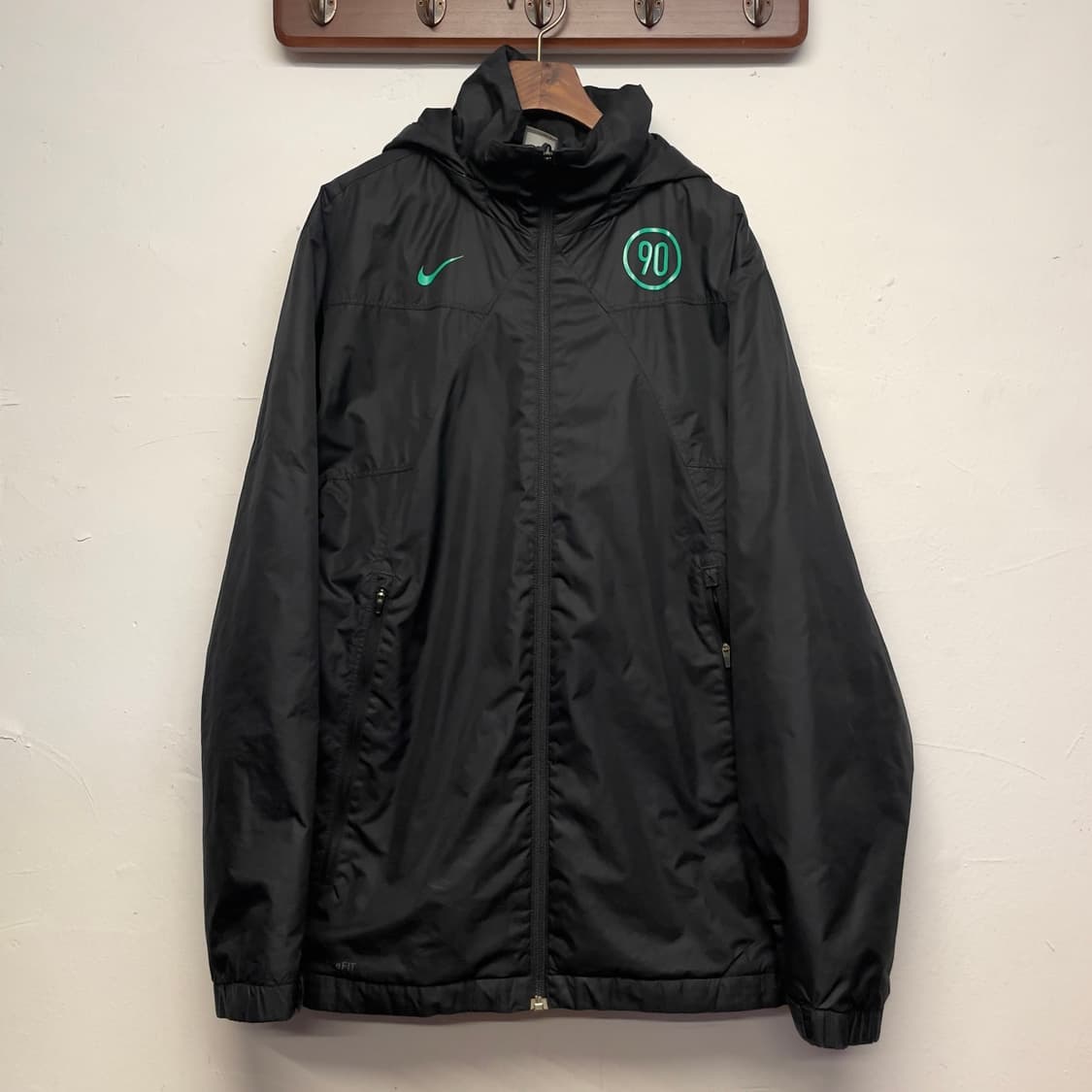 나이키 토탈 90 바람막이 후디 자켓   상품이미지1