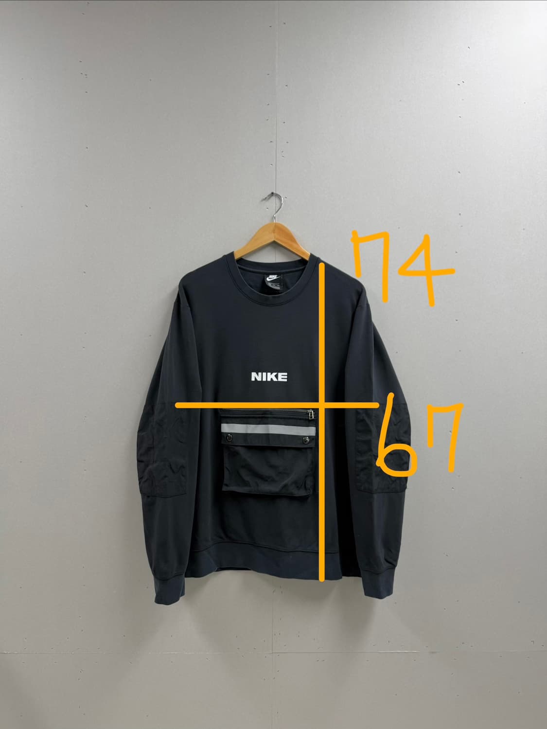 남성 110 xxl / 나이키 NSW 포켓 맨투맨 티셔츠 블랙 상품이미지2