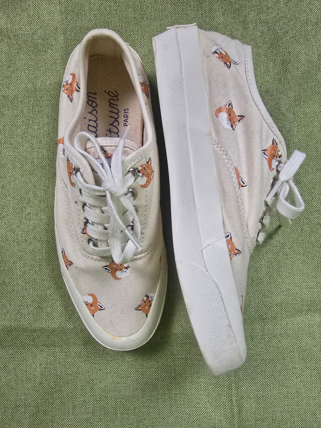 메종키츠네 올오버 폭스 스니커즈 245 상품이미지3