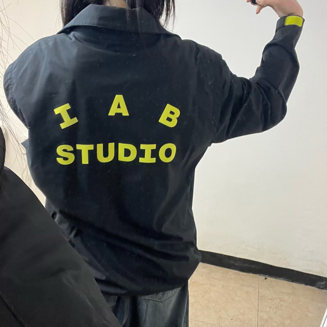 IAB Studio x ASICS windbreaker 상품이미지3