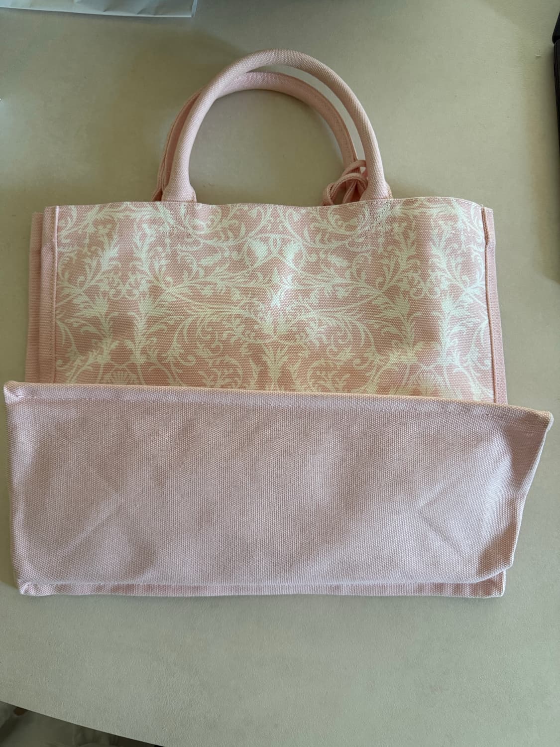 에스티로더 라뒤레 (Estee Lauder x Laduree) 핑크 토트 상품이미지2