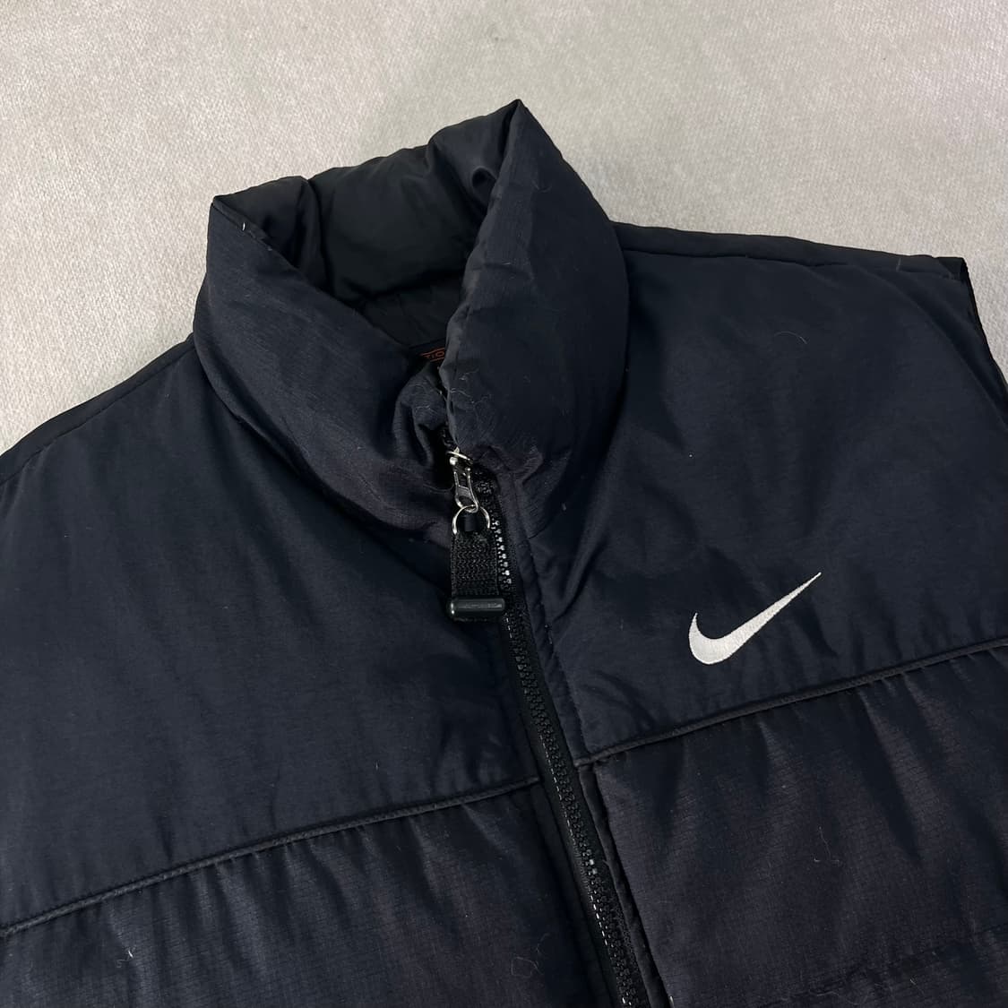 105 나이키 ACG 올드스쿨 패딩 조끼 상품이미지3